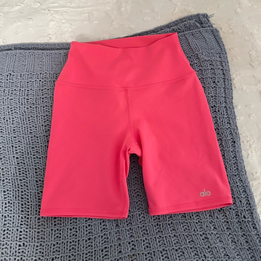 Like New Pink Alo Biker Shorts